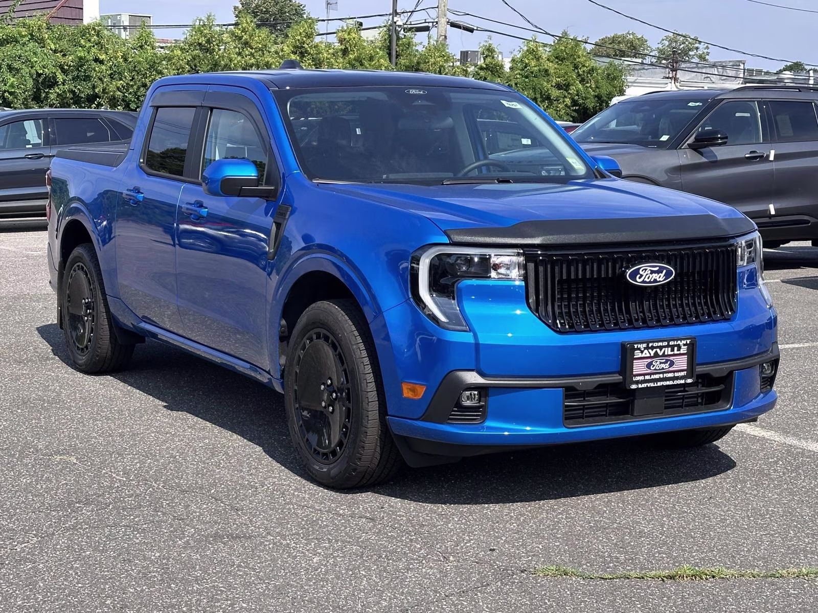 2026 Velocity Blue Ford Maverick Lobo Standard AWD Truck