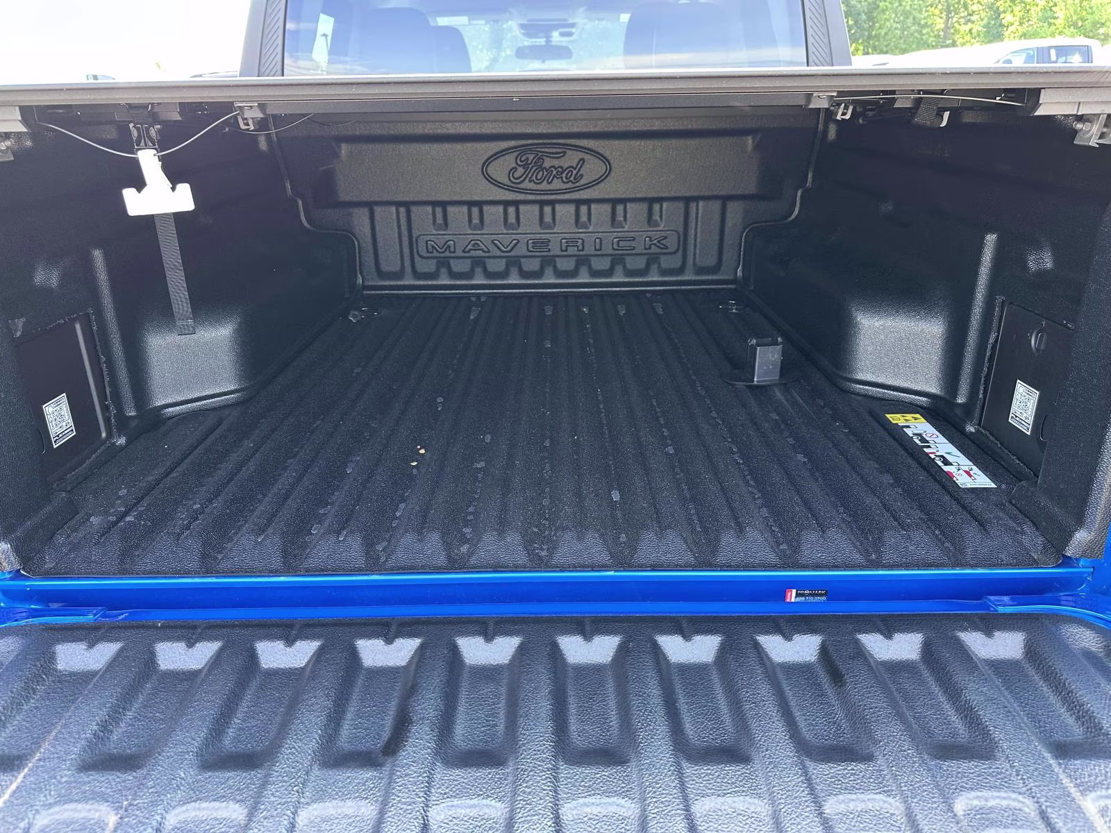 2026 Velocity Blue Ford Maverick Lobo Standard AWD Truck