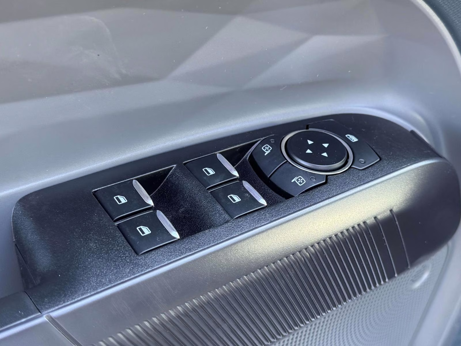 2026 Oxford White Ford Maverick XL AWD SuperCrew AWD Truck