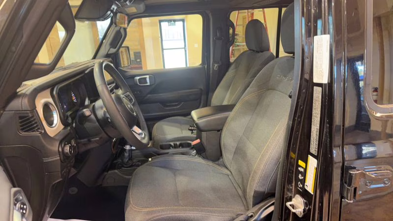 2024 Jeep Wrangler 4 Door Sahara Sport Utility 4D 4X4