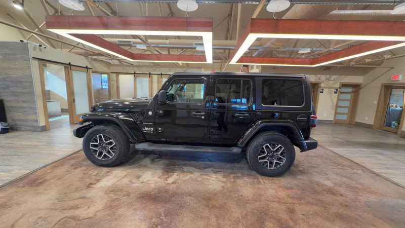2024 Jeep Wrangler 4 Door Sahara Sport Utility 4D 4X4