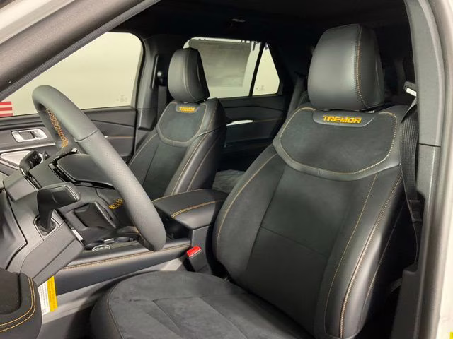 2026 White Metallic Ford Explorer Tremor 4X4 SUV