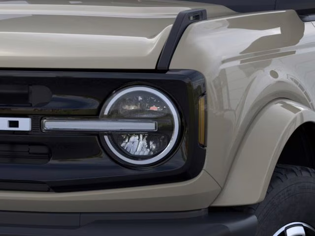 2026 Desert Sand Ford Bronco Outer Banks 4X4 SUV