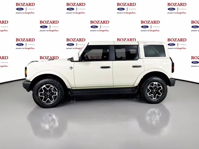 2026 Desert Sand Ford Bronco Outer Banks 4X4 SUV