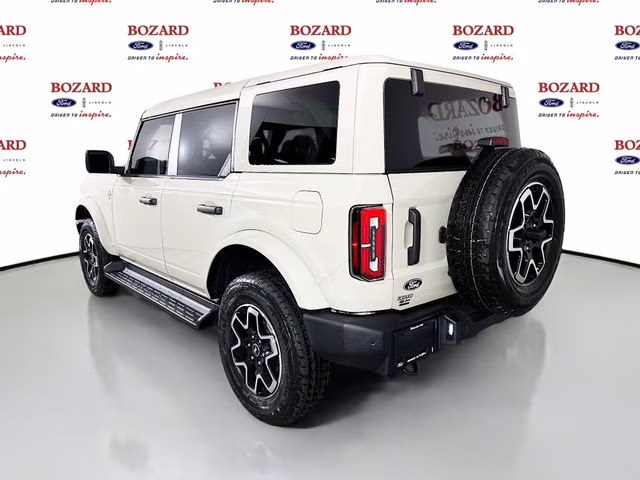 2026 Desert Sand Ford Bronco Outer Banks 4X4 SUV
