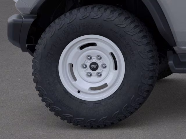 2026 Avalanche Gray Ford Bronco Heritage Edition 4X4 SUV