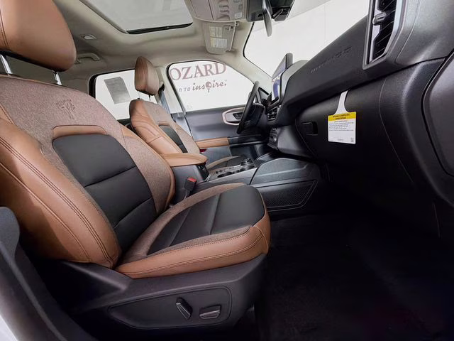 2026 Oxford White Ford Bronco Sport Outer Banks 4X4 SUV