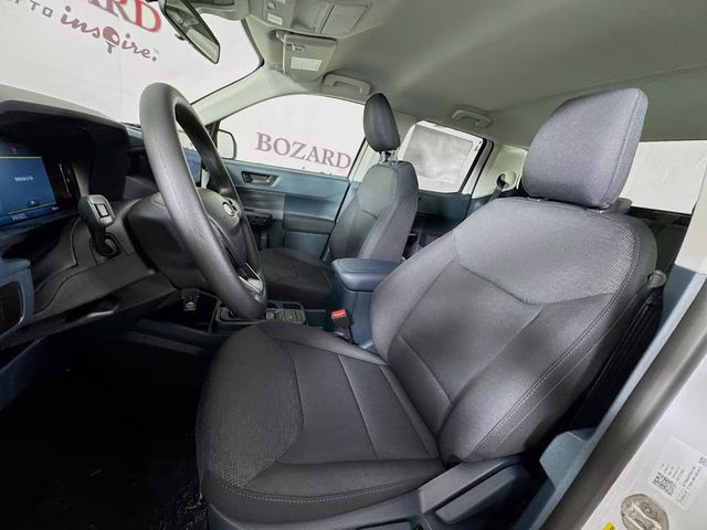 2026 Oxford White Ford Maverick XL FWD Truck