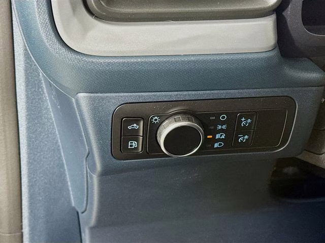 2026 Carbonized Gray Metallic Ford Maverick XL FWD Truck