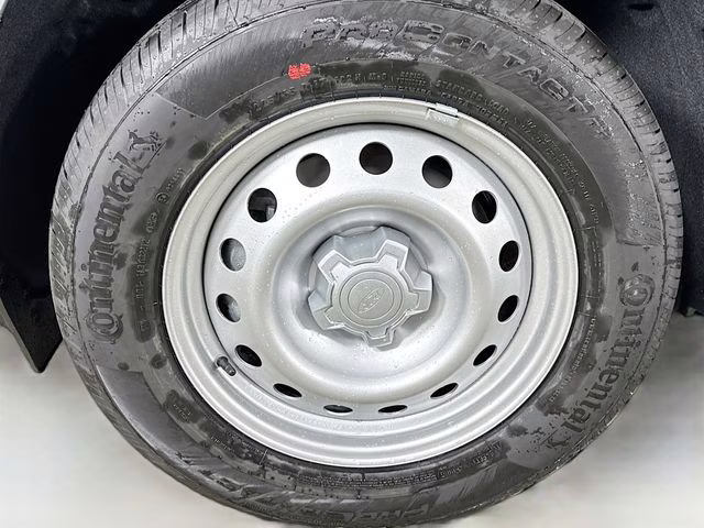 2026 Carbonized Gray Metallic Ford Maverick XL FWD Truck