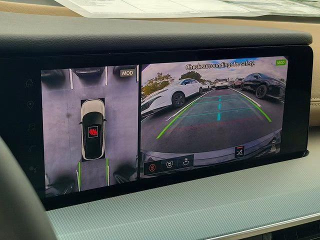 2026 Pearl Metallic Nissan Murano Platinum AWD SUV