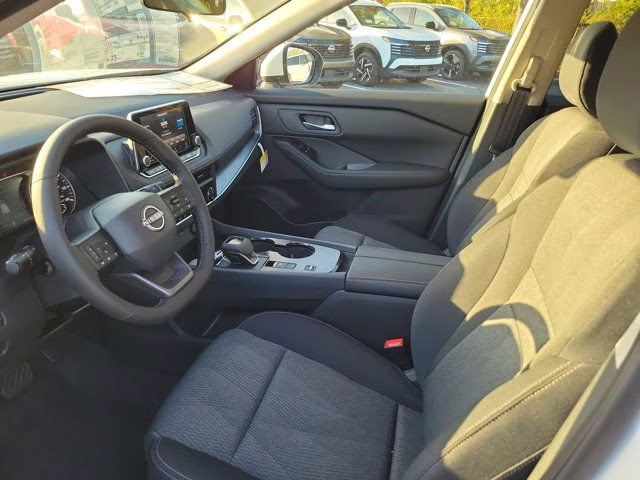 2026 White Pearl Nissan Rogue SV FWD SUV