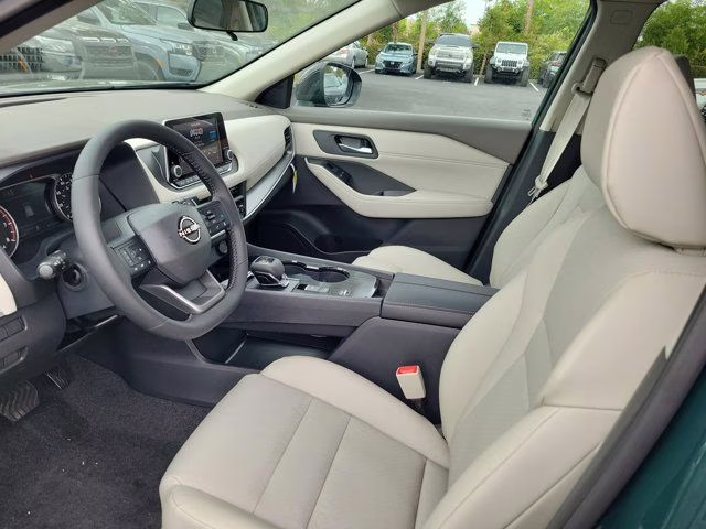 2026 Obsidian Green Nissan Rogue SV FWD SUV