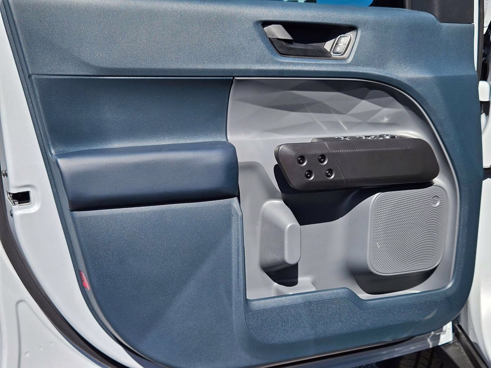 2026 White Metallic Ford Maverick XLT AWD Truck