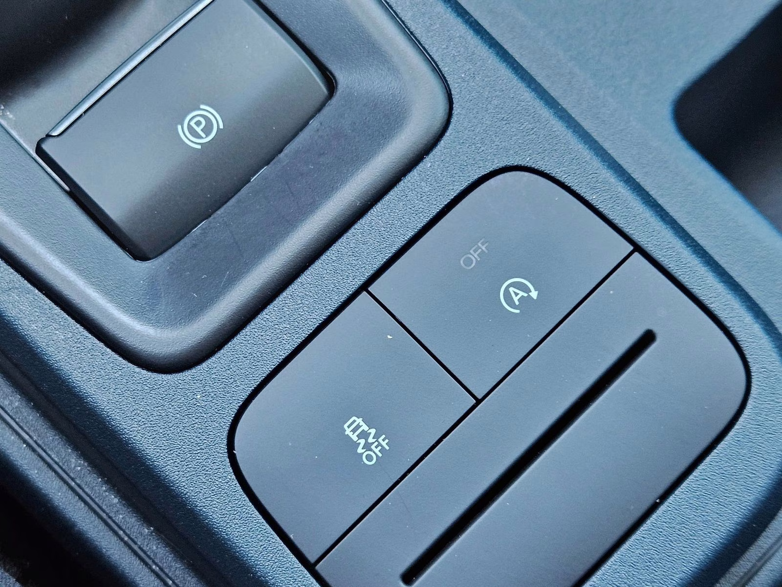 2026 White Metallic Ford Maverick XLT AWD Truck