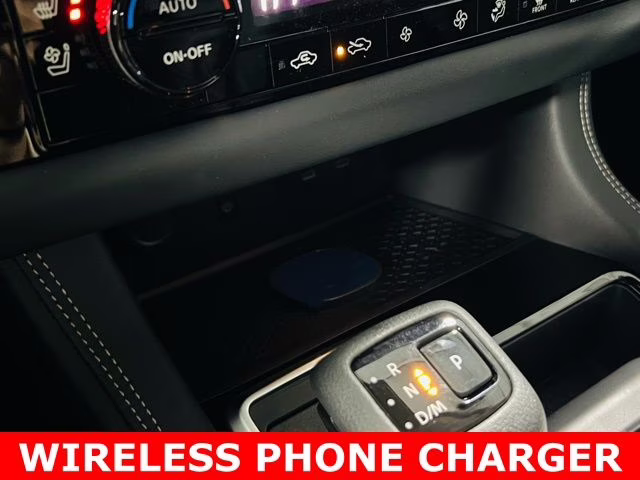 2026 Boulder Gray/Super Black Nissan Pathfinder Platinum FWD SUV