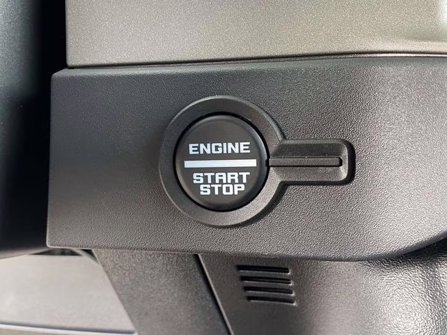 2026 Oxford White Ford Bronco Outer Banks 4X4 SUV