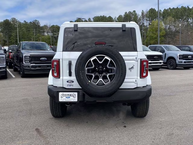 2026 Oxford White Ford Bronco Outer Banks 4X4 SUV