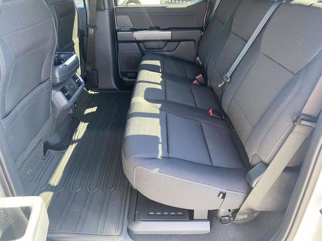 2026 Avalanche Ford F-150 XLT 4X4 Truck