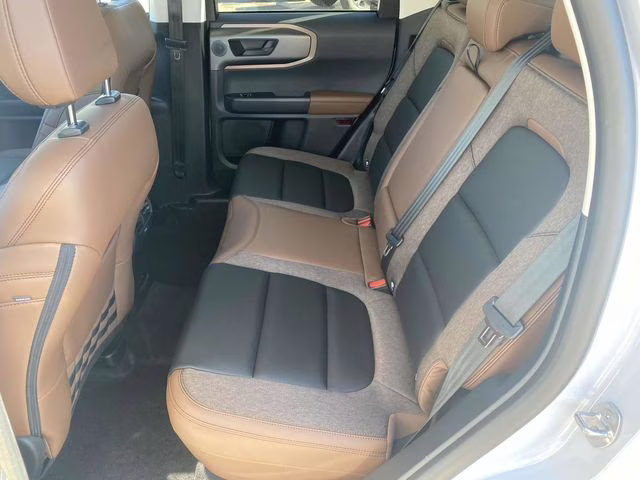 2026 Gray Metallic Ford Bronco Sport Outer Banks 4X4 SUV