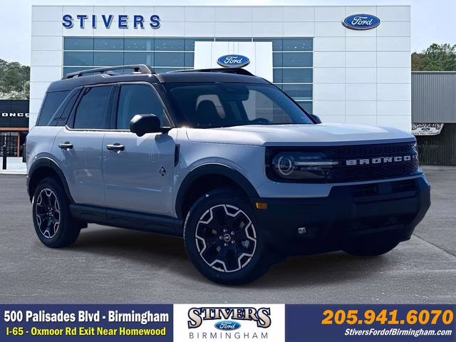 2026 White Metallic Ford Bronco Sport Outer Banks 4X4 SUV