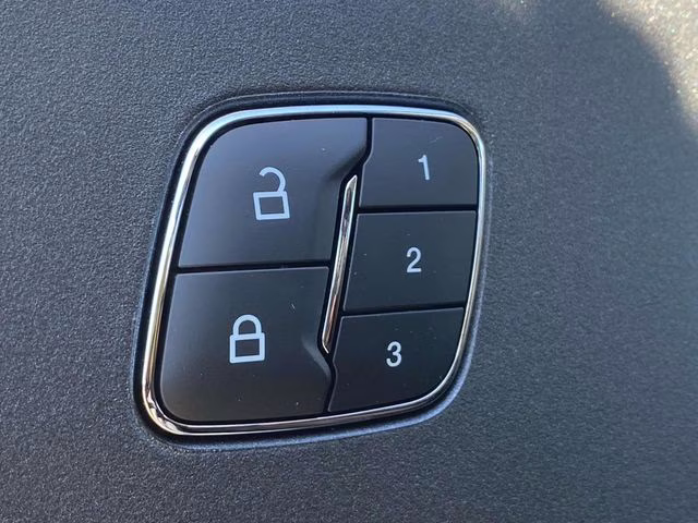 2026 White Metallic Ford Bronco Sport Outer Banks 4X4 SUV