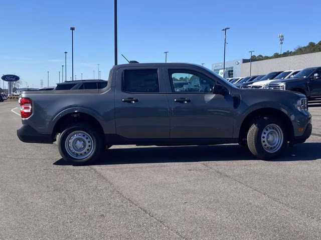 2026 Gray Metallic Ford Maverick XL FWD Truck