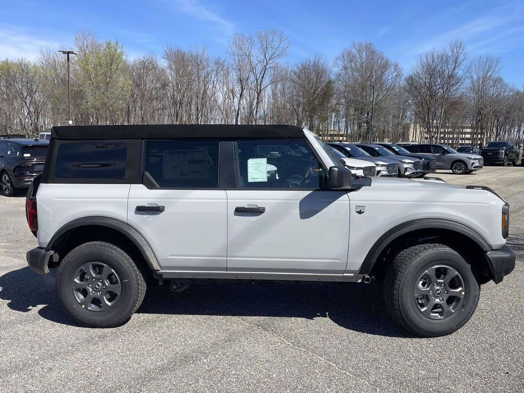 2026 Avalanche Gray Ford Bronco Big Bend 4X4 SUV