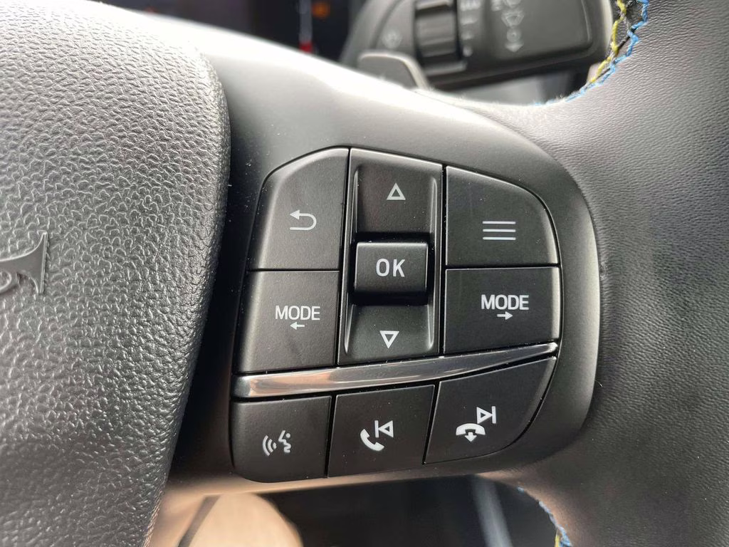 2026 Shadow Black Ford Maverick Lobo High AWD Truck