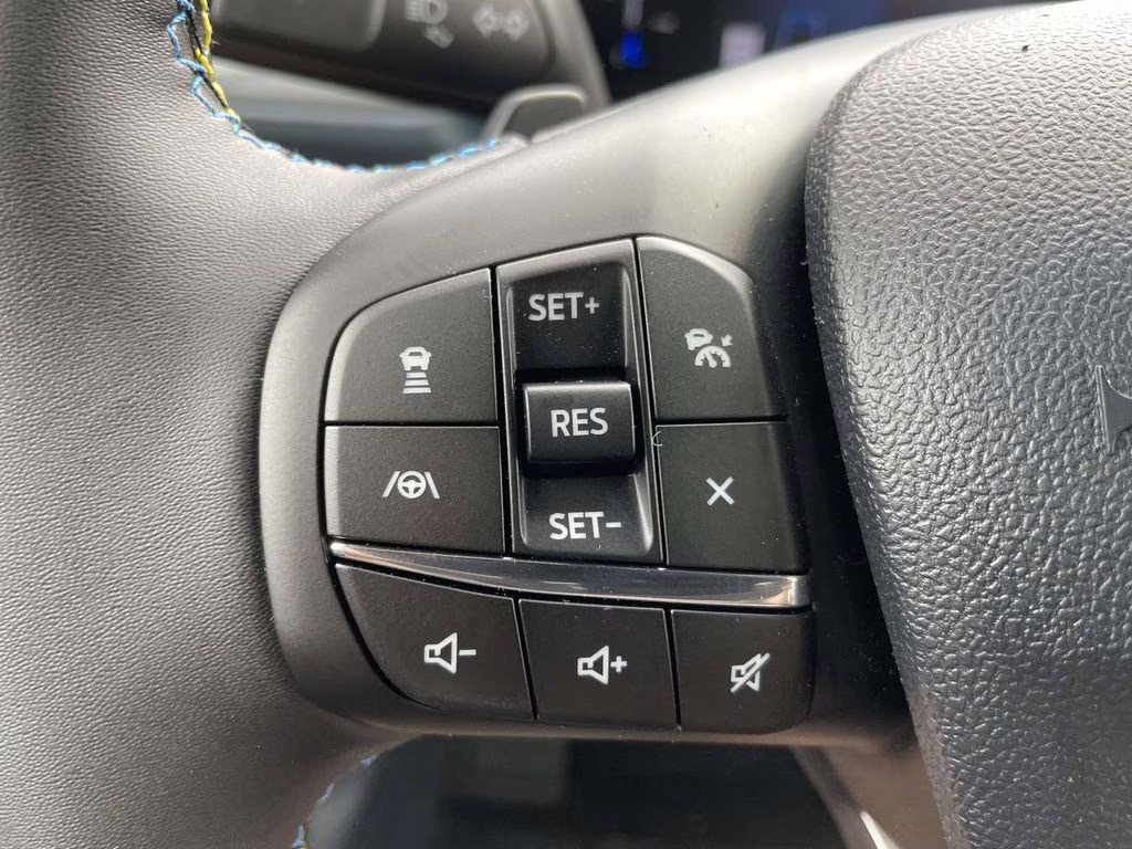 2026 Shadow Black Ford Maverick Lobo High AWD Truck