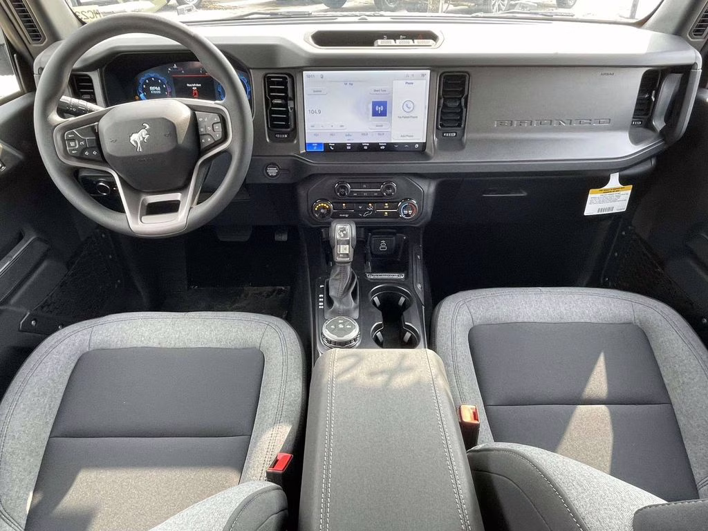 2026 Avalanche Gray Ford Bronco Base 4X4 SUV