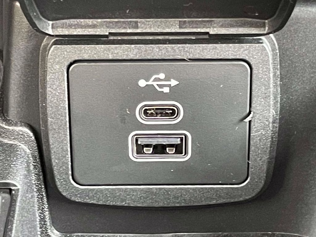 2026 Avalanche Gray Ford Bronco Base 4X4 SUV