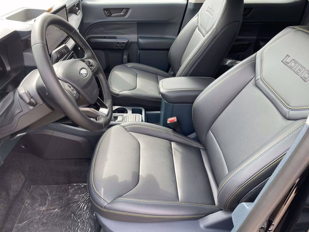 2026 Shadow Black Ford Maverick Lobo High AWD Truck