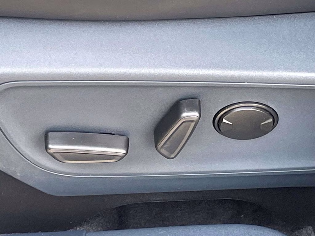 2026 Shadow Black Ford Maverick Lobo High AWD Truck