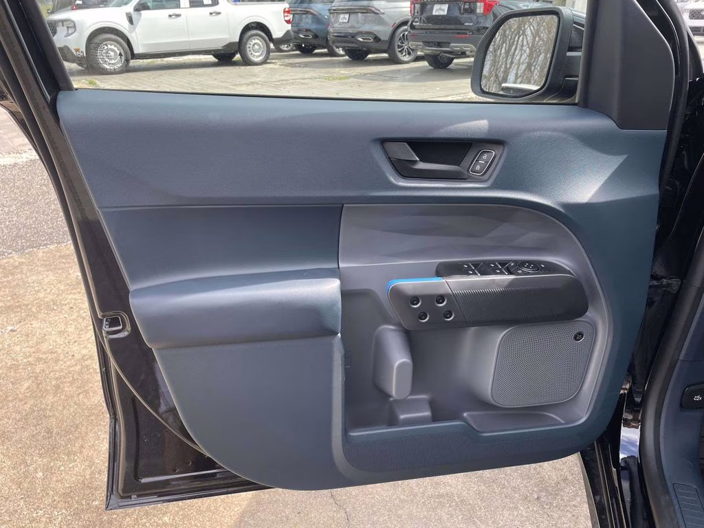 2026 Shadow Black Ford Maverick Lobo High AWD Truck