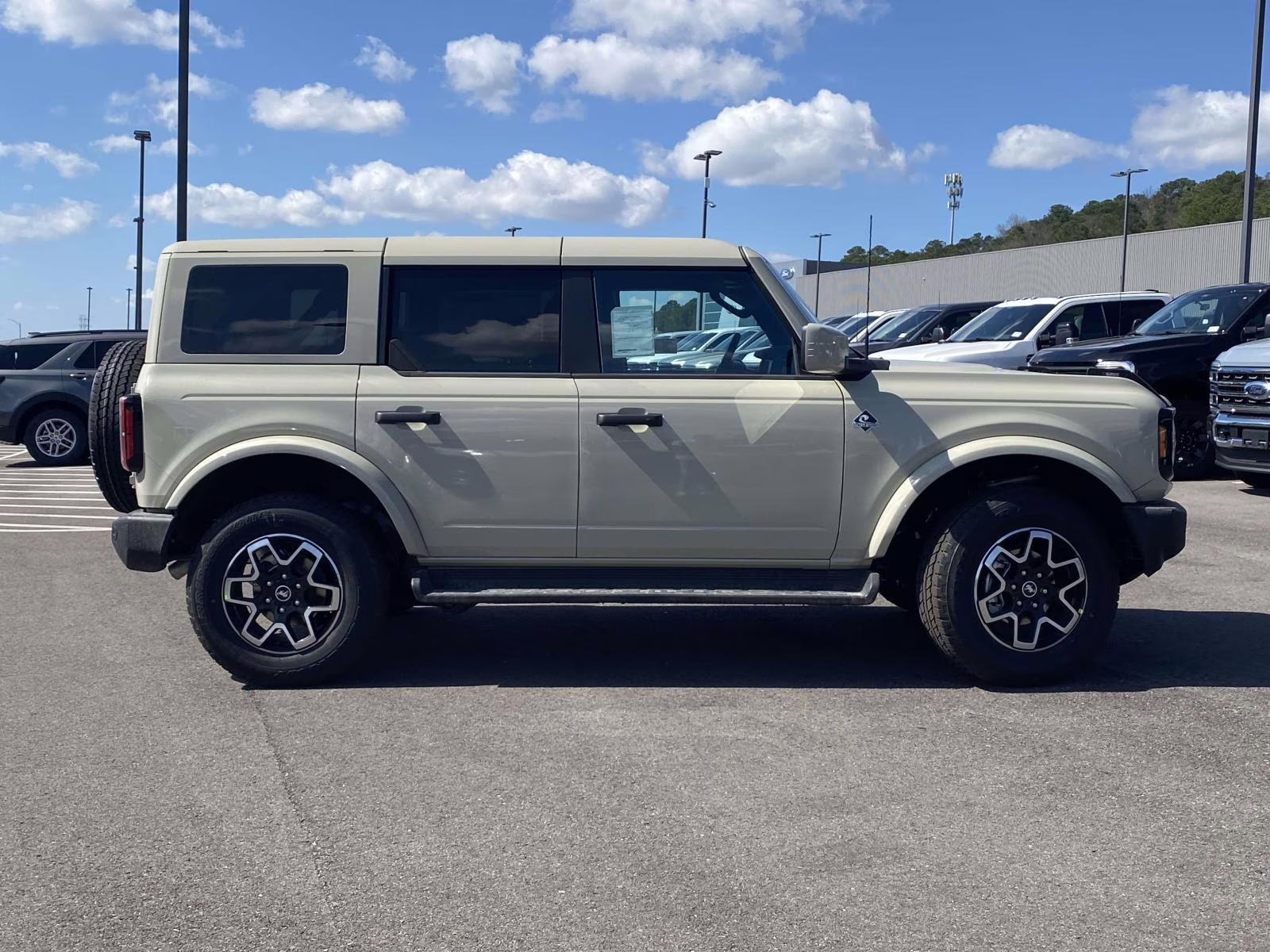 2026 Beige Ford Bronco Outer Banks 4X4 SUV