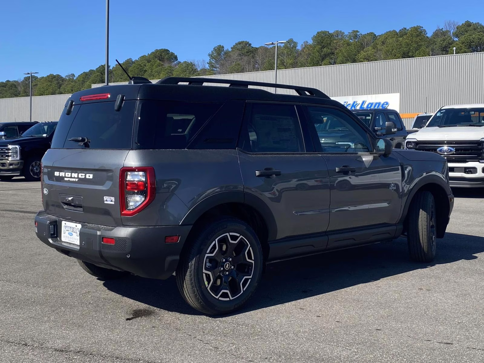 2026 Gray Metallic Ford Bronco Sport Outer Banks 4X4 SUV
