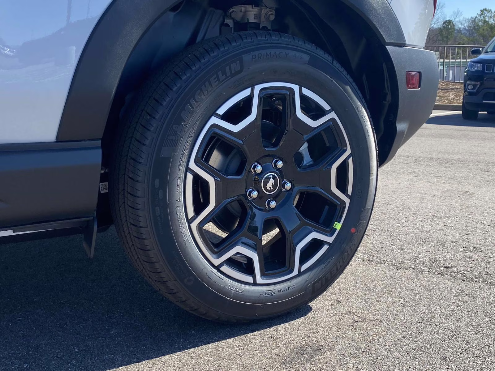 2026 White Metallic Ford Bronco Sport Outer Banks 4X4 SUV