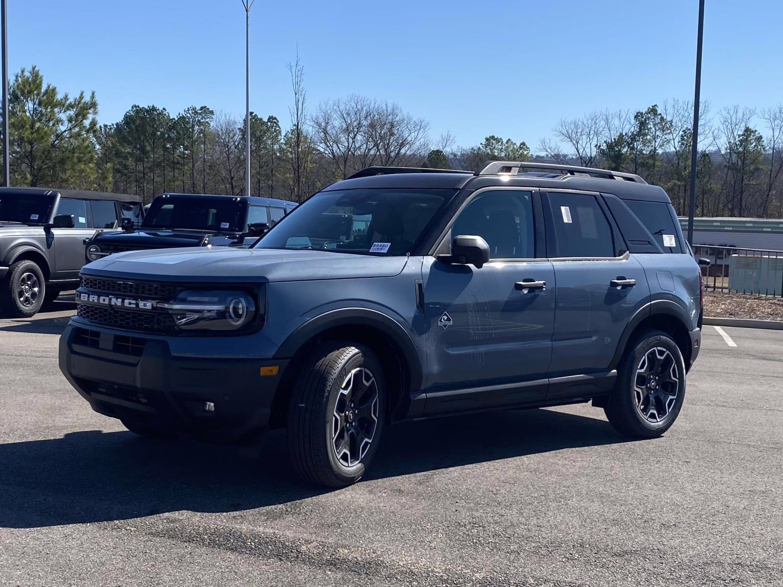 2026 Azure Gray Metallic Ford Bronco Sport Outer Banks 4X4 SUV