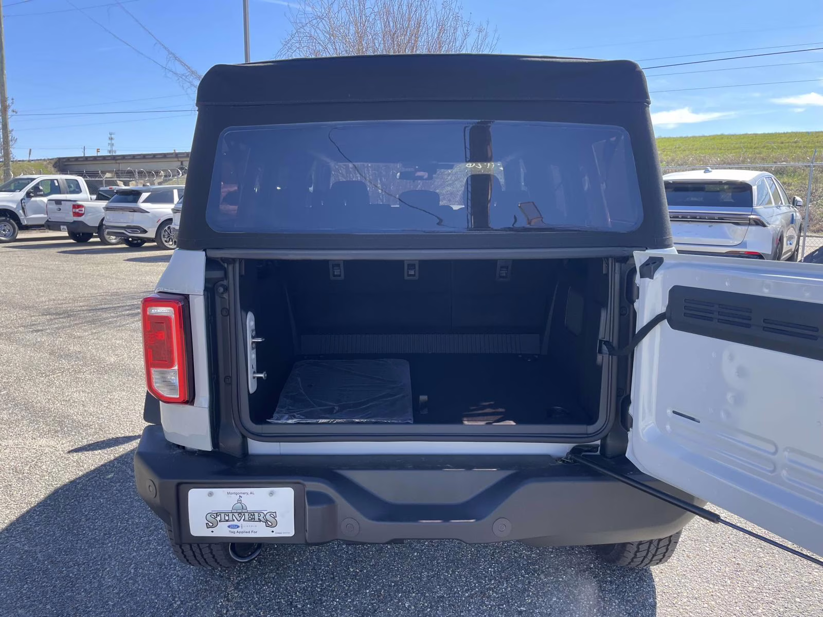2026 Avalanche Gray Ford Bronco Big Bend 4X4 SUV