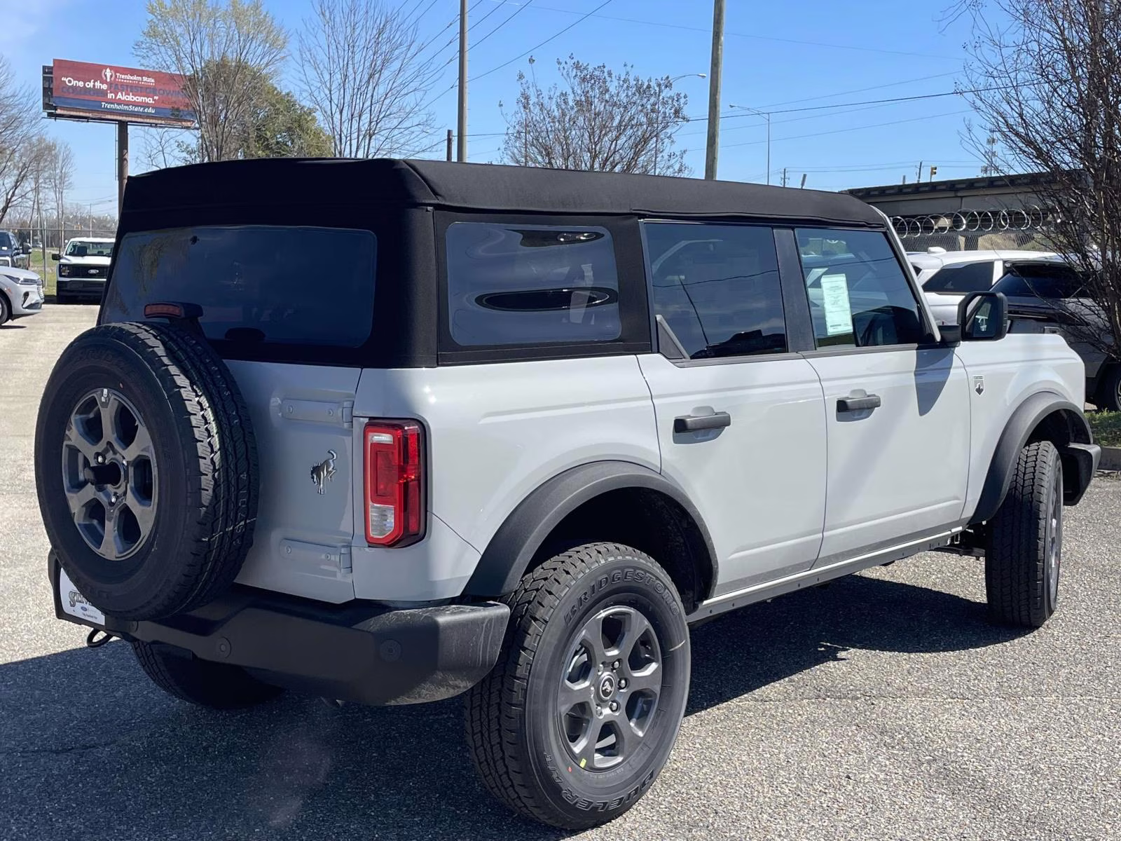 2026 Avalanche Gray Ford Bronco Big Bend 4X4 SUV