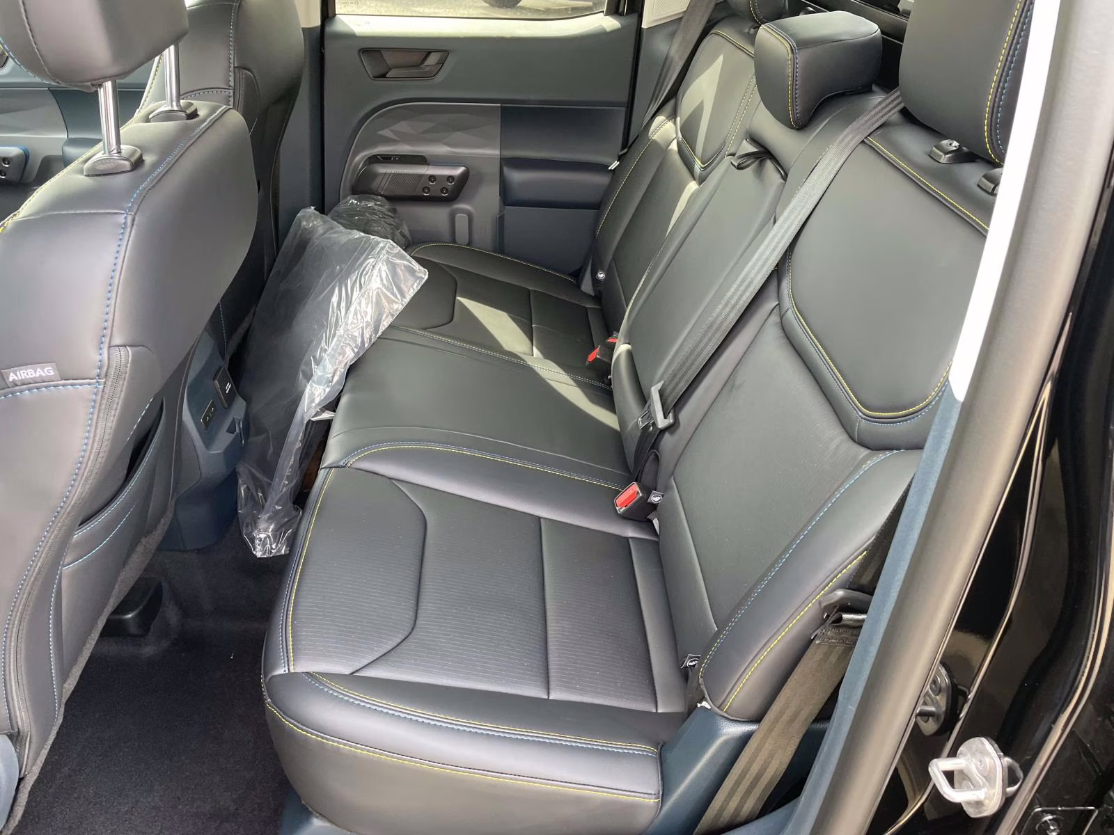 2026 Shadow Black Ford Maverick Lobo High AWD Truck