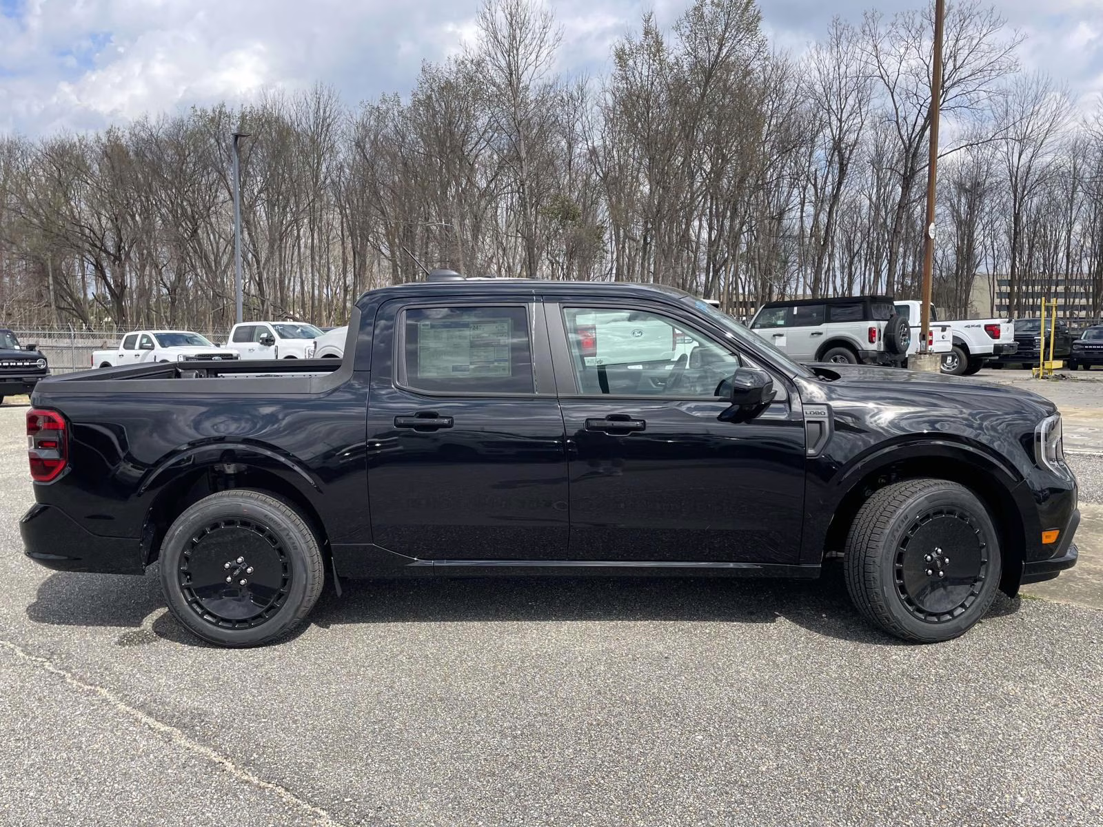 2026 Shadow Black Ford Maverick Lobo High AWD Truck