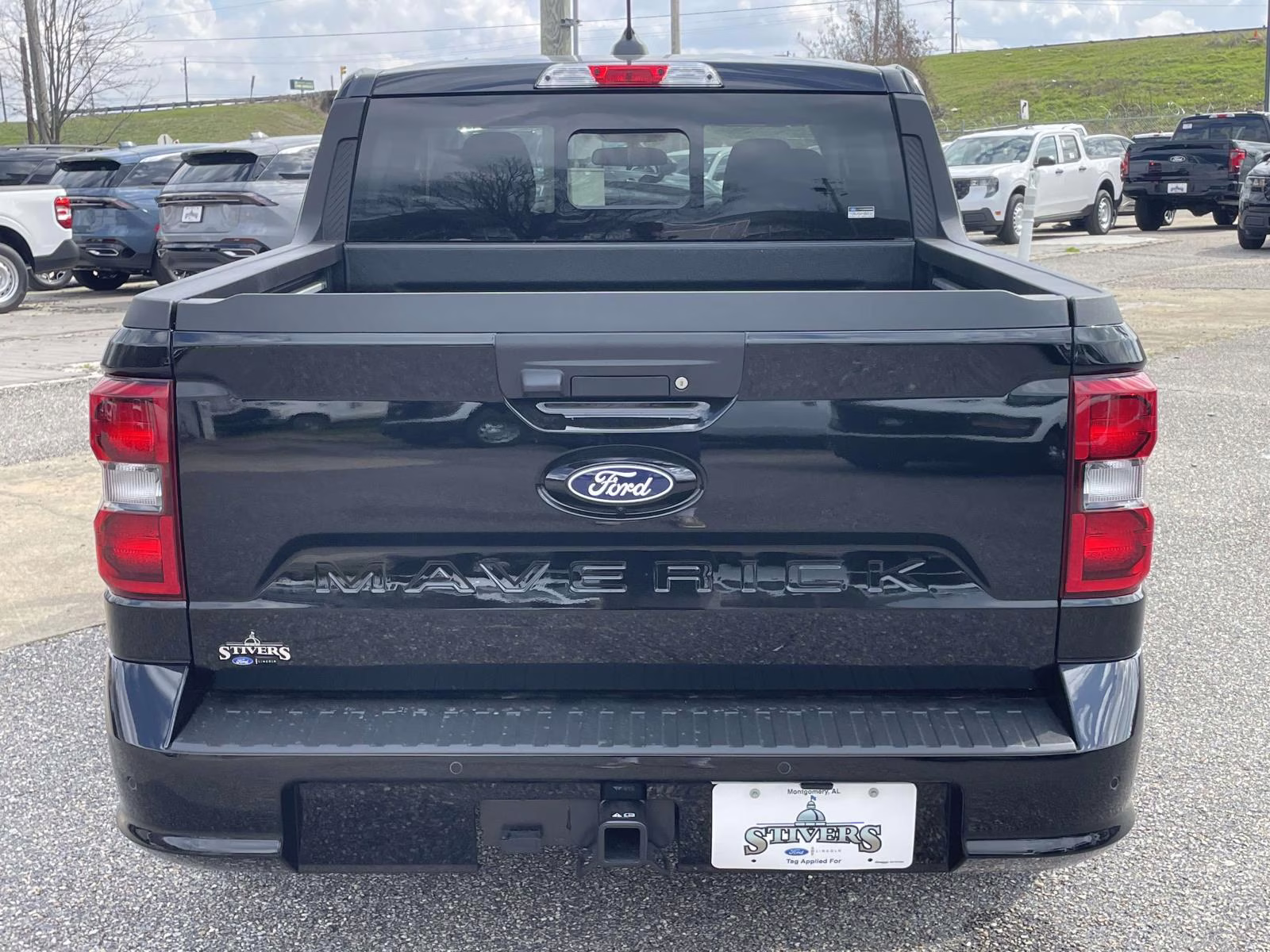 2026 Shadow Black Ford Maverick Lobo High AWD Truck