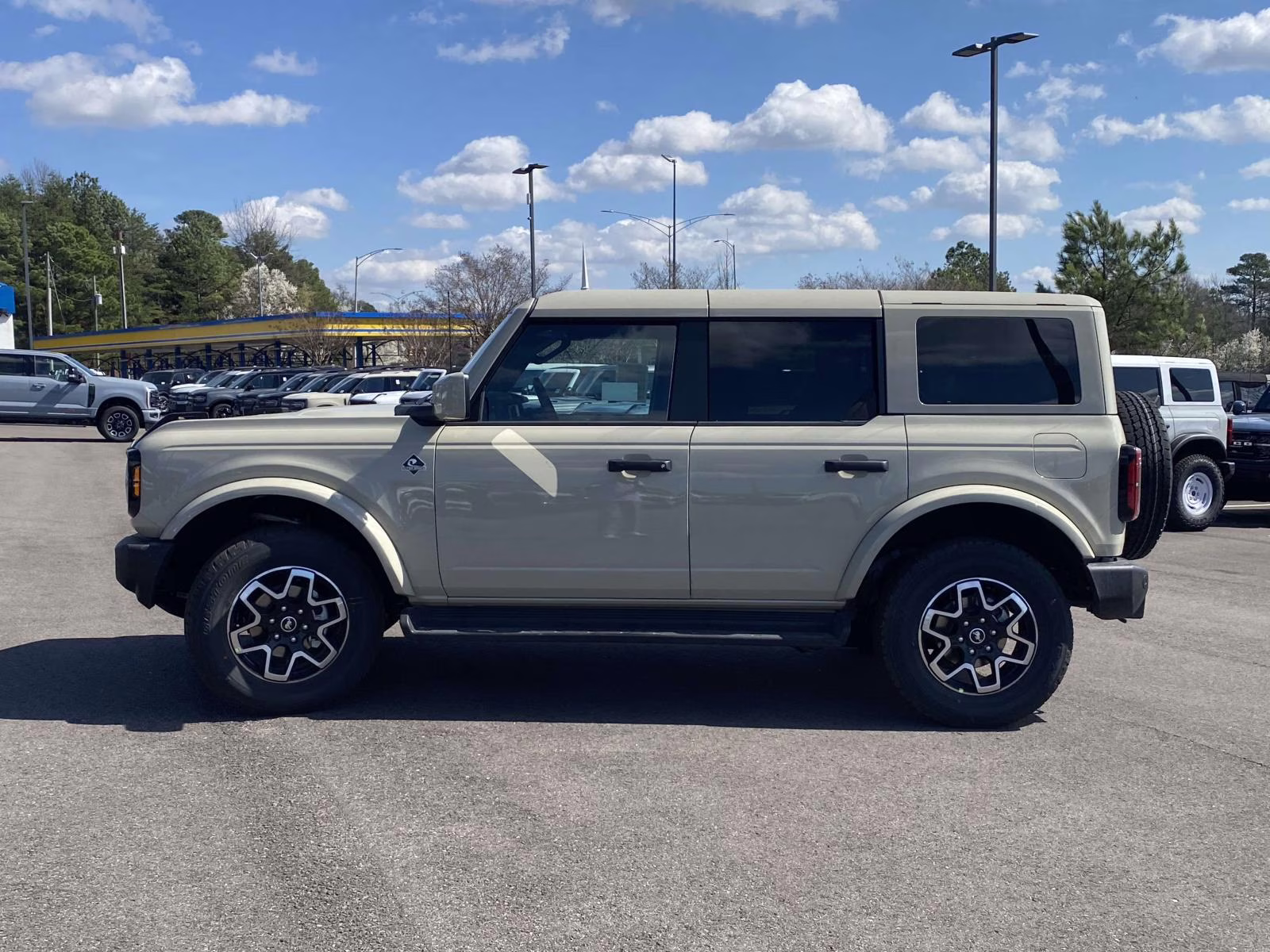 2026 Beige Ford Bronco Outer Banks 4X4 SUV
