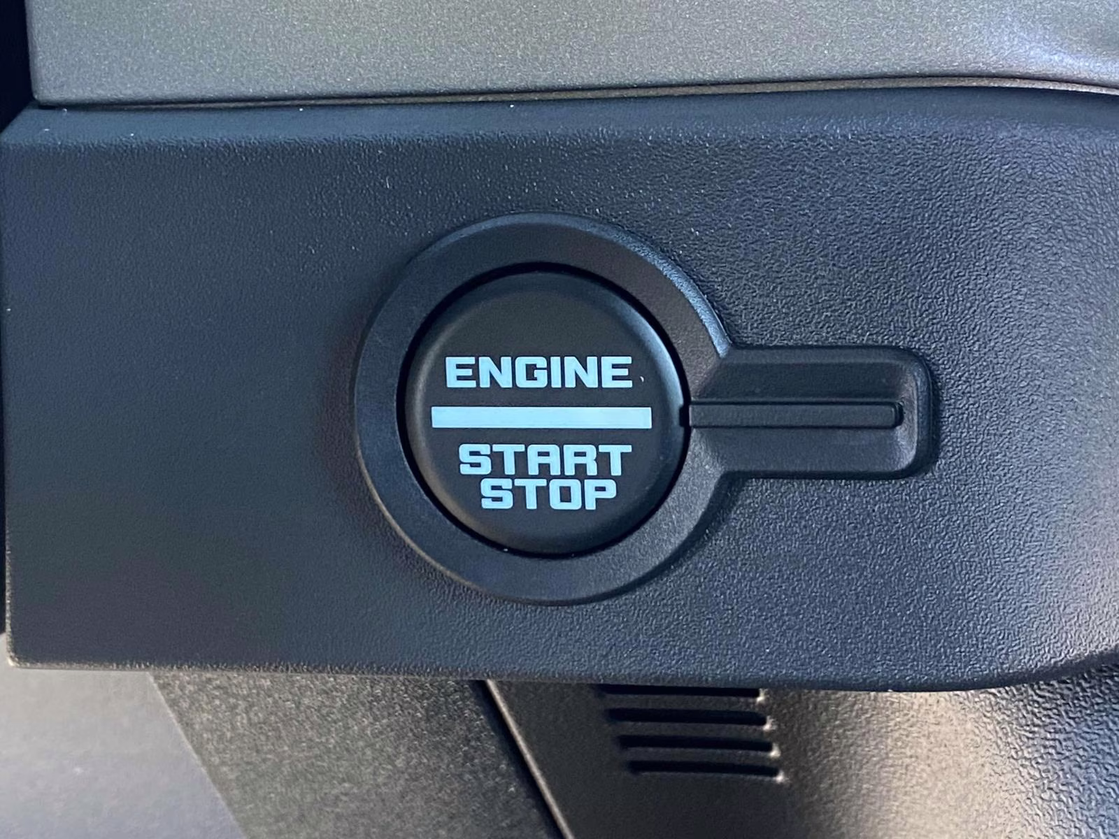 2026 Avalanche Ford Bronco Outer Banks 4X4 SUV