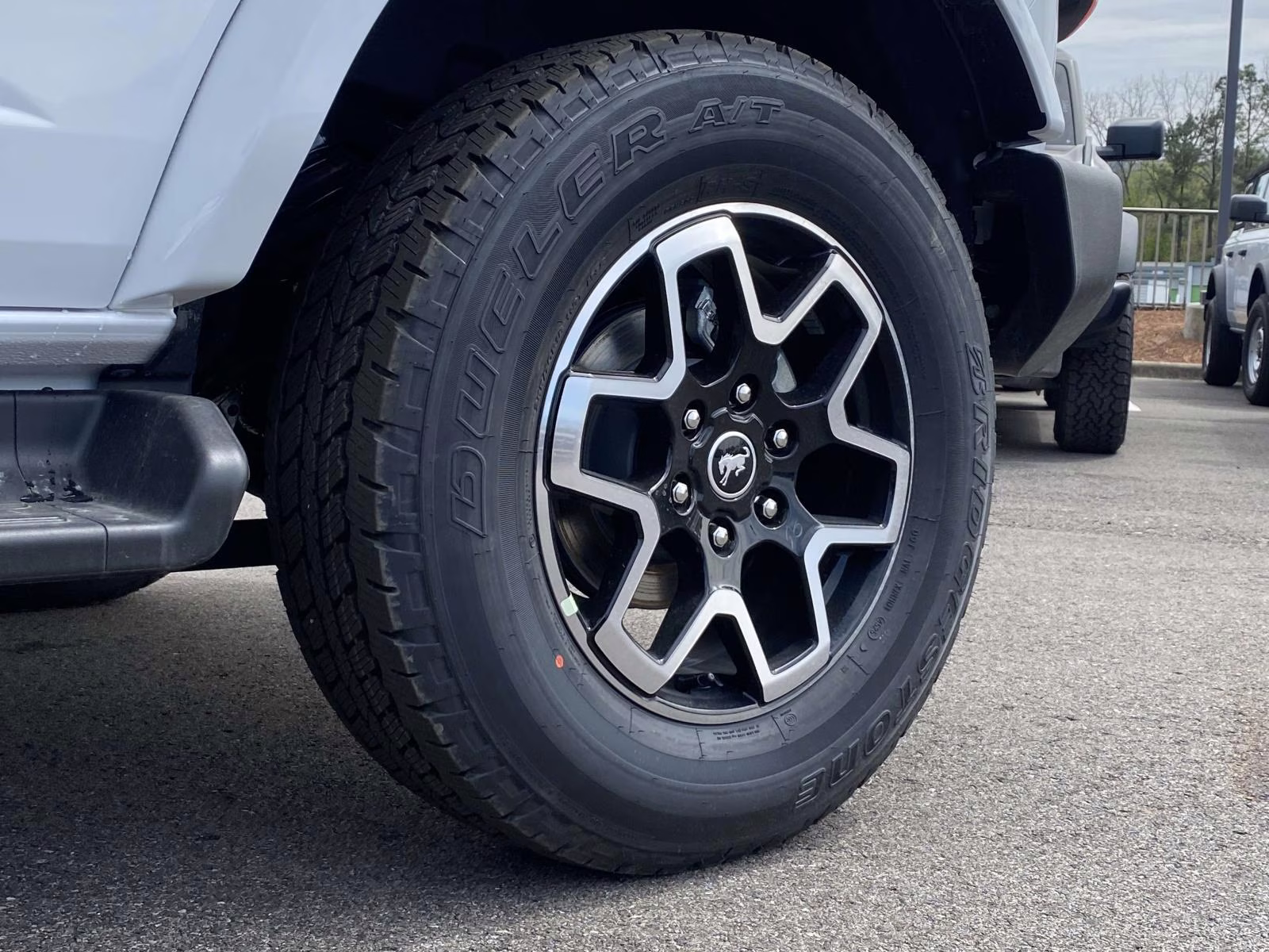 2026 Oxford White Ford Bronco Outer Banks 4X4 SUV