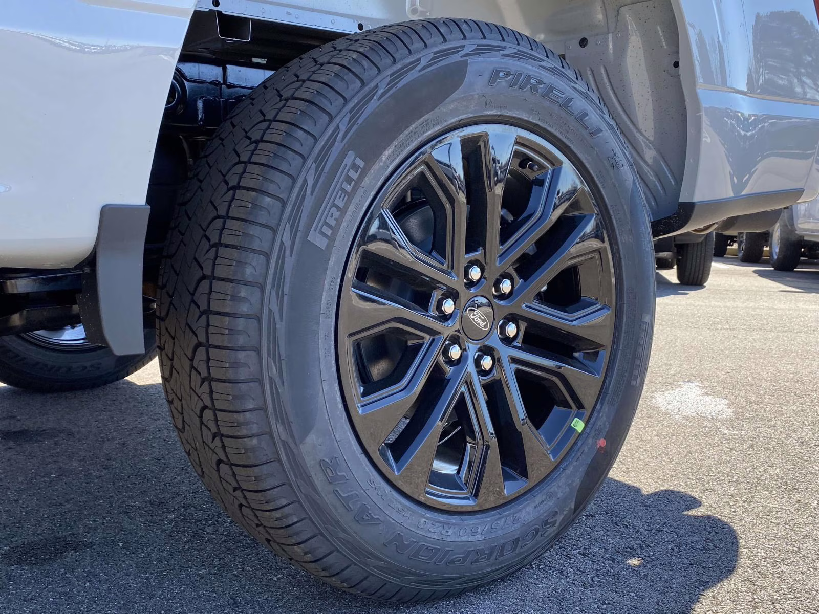 2026 Avalanche Ford F-150 XLT 4X4 Truck