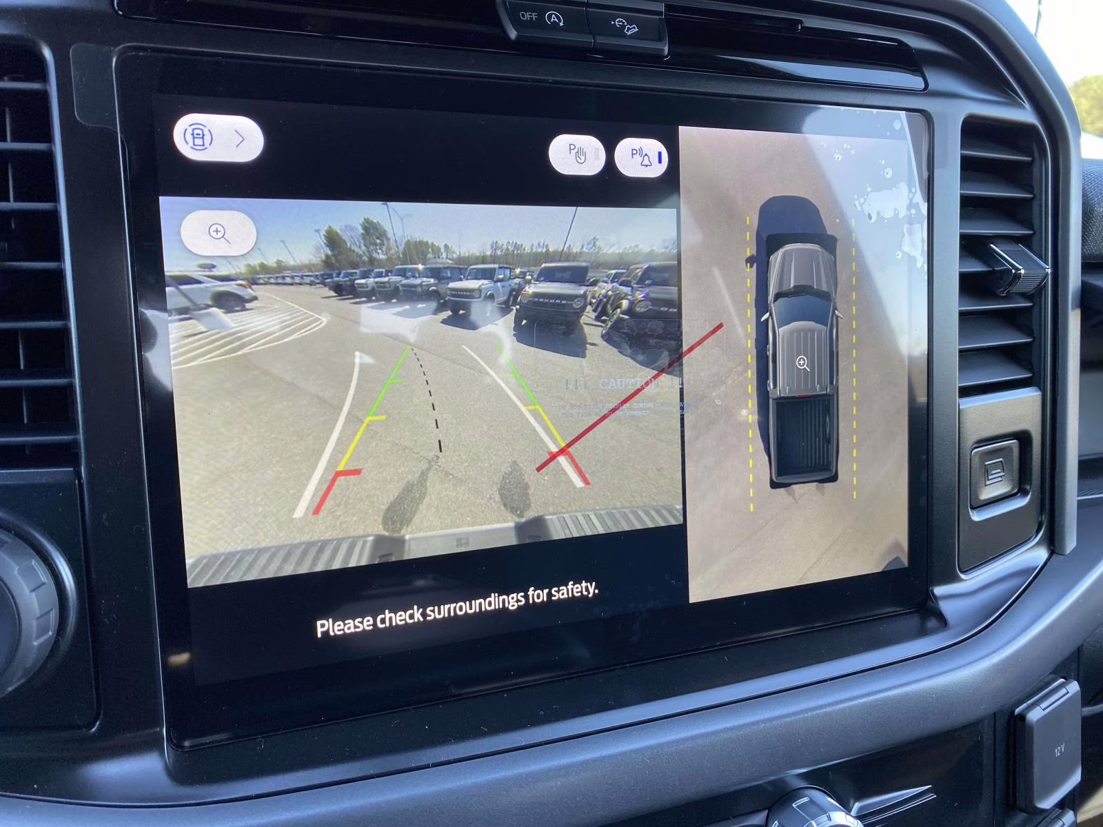 2026 Avalanche Ford F-150 XLT 4X4 Truck