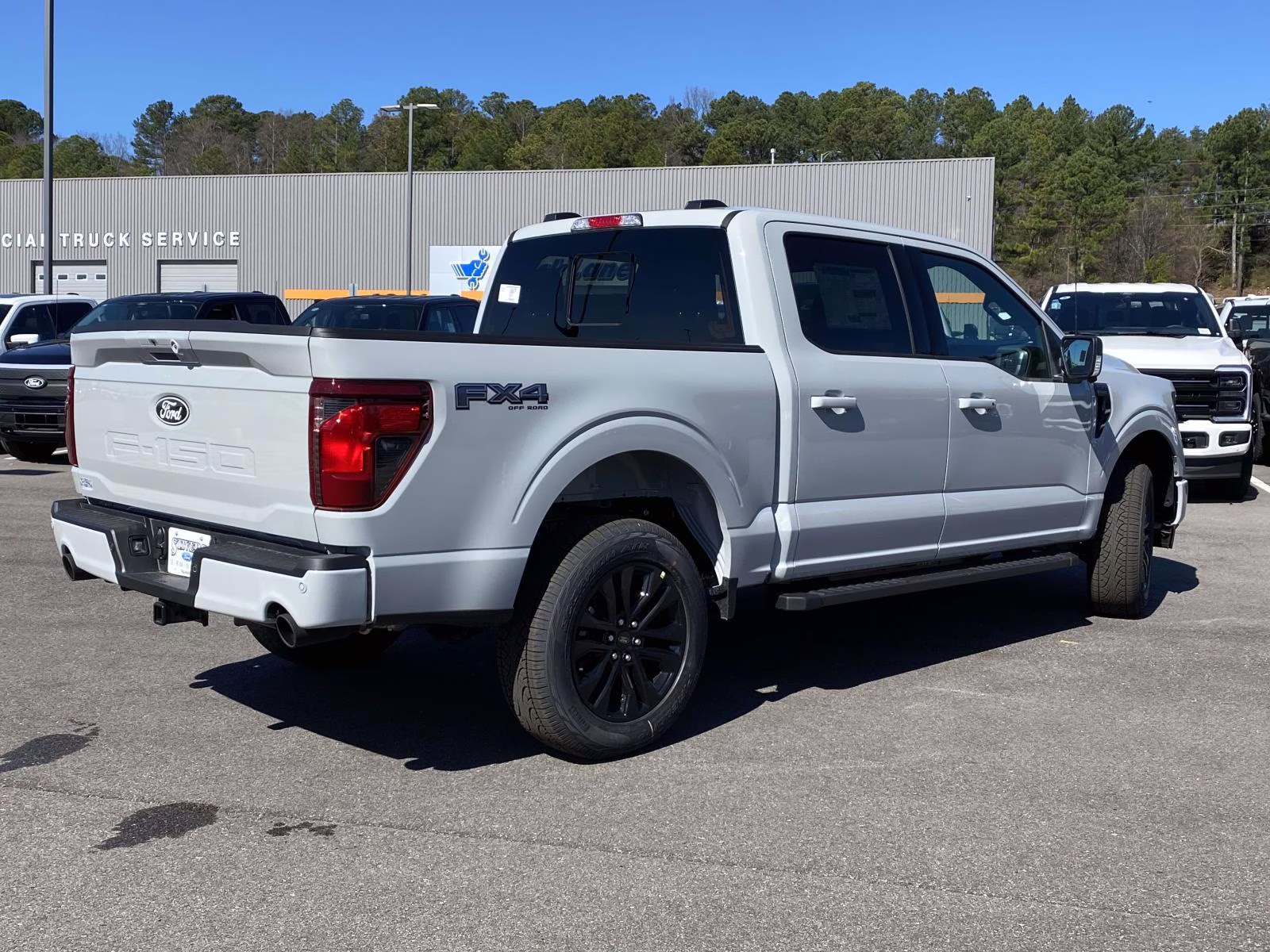 2026 Avalanche Ford F-150 XLT 4X4 Truck